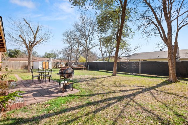 10411 BUTTON QUAIL DR, Austin, TX 78758