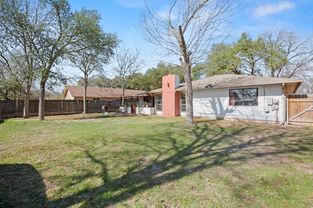 10411 BUTTON QUAIL DR, Austin, TX 78758