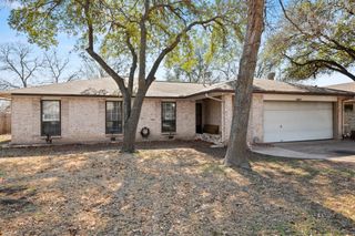 10411 BUTTON QUAIL DR, Austin, TX 78758