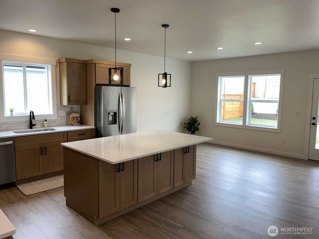 2180 Lagerwey Circle, Lynden, WA 98264
