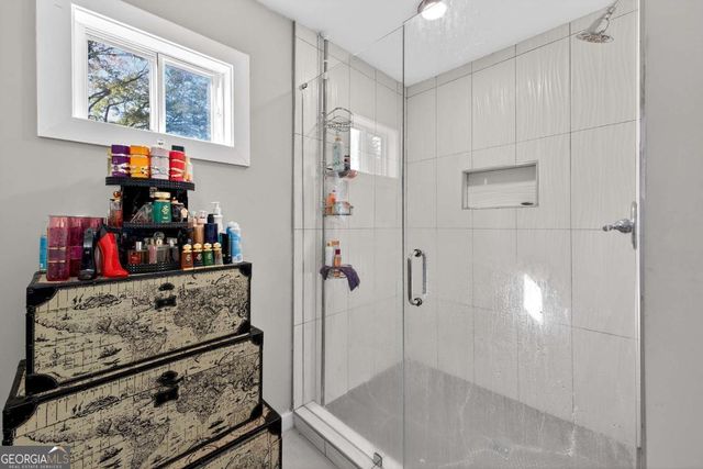 620 Hamilton E Holmes Drive NW, Atlanta, GA 30318