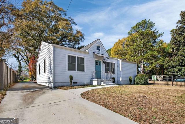 620 Hamilton E Holmes Drive NW, Atlanta, GA 30318