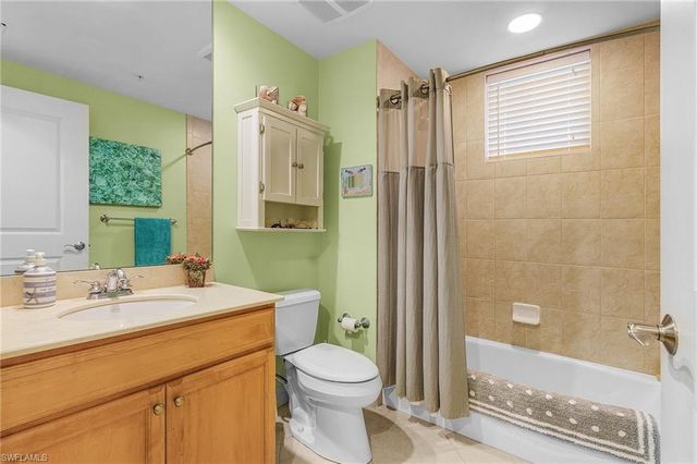 4182 Bay Beach LN 733, Fort Myers Beach, FL 33931
