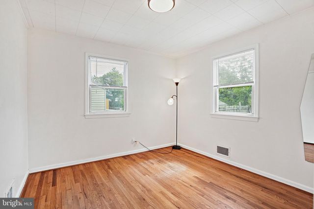 8919 58TH AVE, College Park, MD 20740