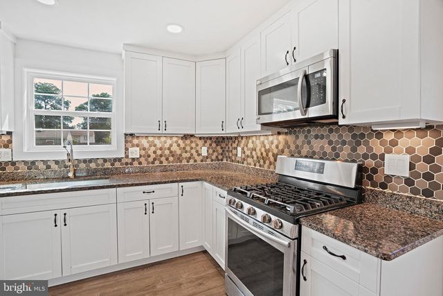 8919 58TH AVE, College Park, MD 20740
