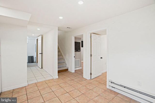 8919 58TH AVE, College Park, MD 20740