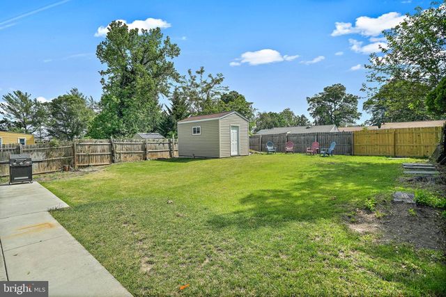 8919 58TH AVE, College Park, MD 20740