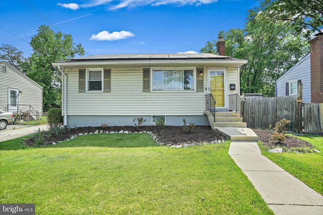 8919 58TH AVE, College Park, MD 20740