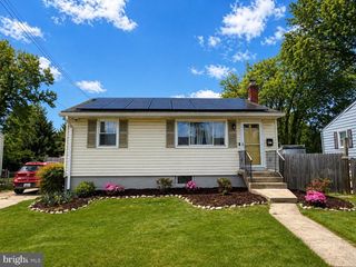 8919 58TH AVE, College Park, MD 20740