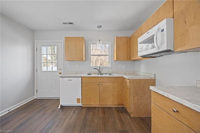 422 Bingham Street, Greensboro, NC 27401