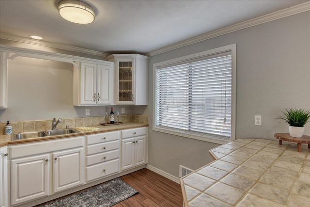 620 W 7th Ave, Spokane, WA 99204