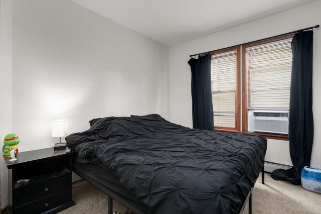 588 Selby Avenue, Saint Paul, MN 55102