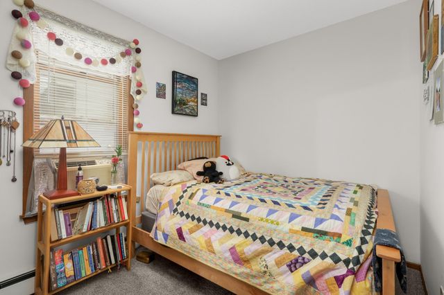 588 Selby Avenue, Saint Paul, MN 55102
