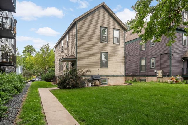 588 Selby Avenue, Saint Paul, MN 55102