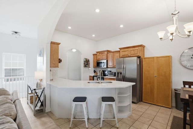 5713 S Lexington Avenue S, Springfield, MO 65810