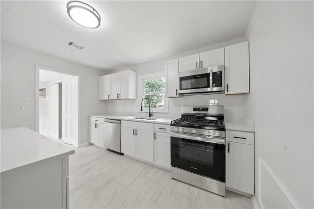 3132 North Avenue, Scottdale, GA 30079