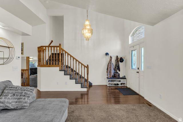 846 E HOLROYD DR, South Ogden, UT 84403