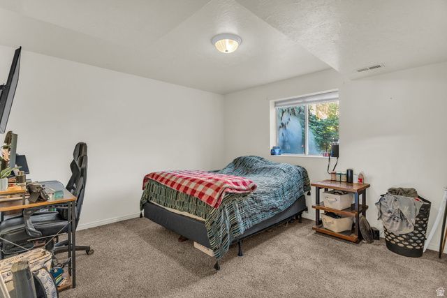 846 E HOLROYD DR, South Ogden, UT 84403