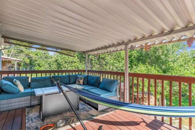 846 E HOLROYD DR, South Ogden, UT 84403