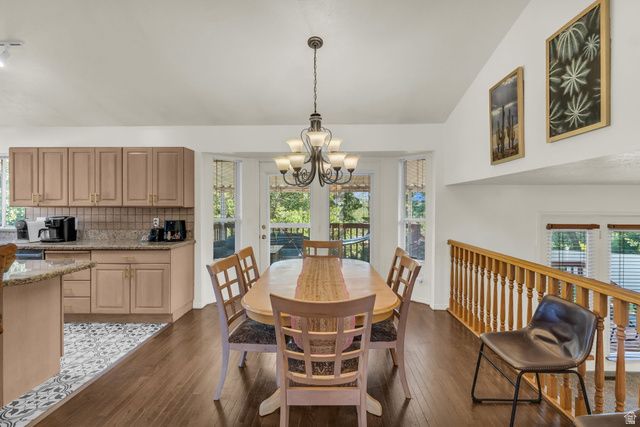 846 E HOLROYD DR, South Ogden, UT 84403