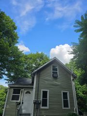 258 Farmington Avenue, Bristol, CT 06010