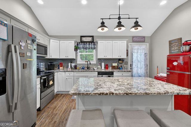 955 Chappell Mill Road, Milner, GA 30257