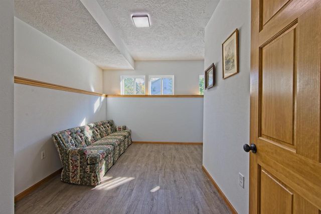 S5655 Old Lake Road, Baraboo, WI 53913