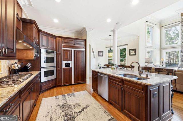 120 Roxbury Row, Milton, GA 30004