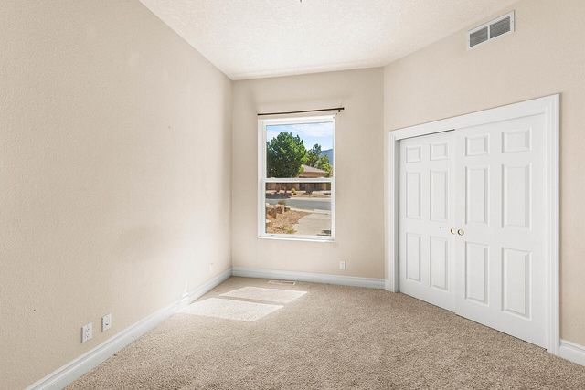 6019 Purple Aster Lane NE, Albuquerque, NM 87111