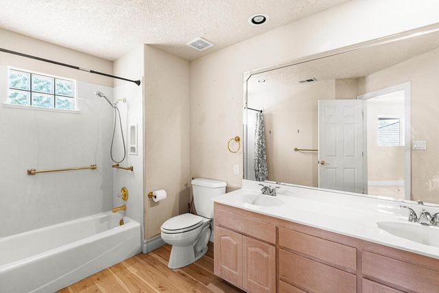 6019 Purple Aster Lane NE, Albuquerque, NM 87111