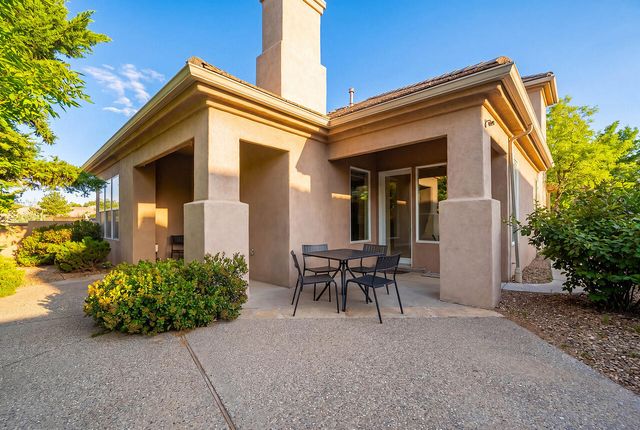 6019 Purple Aster Lane NE, Albuquerque, NM 87111