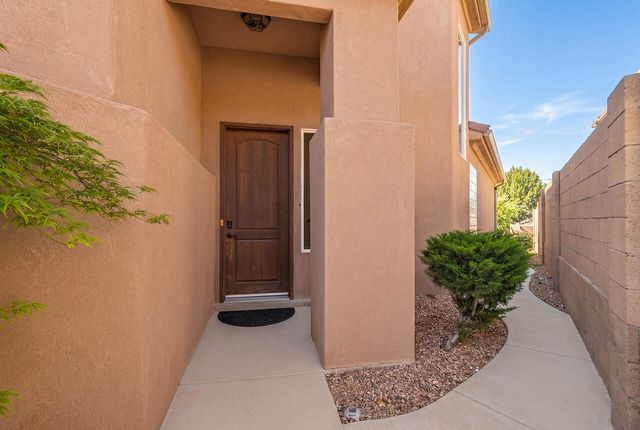 6019 Purple Aster Lane NE, Albuquerque, NM 87111
