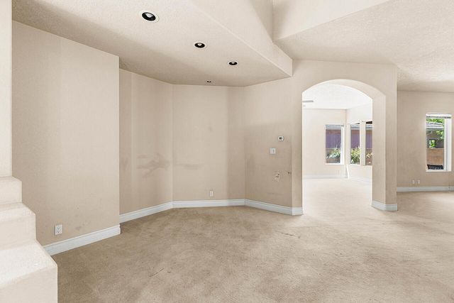 6019 Purple Aster Lane NE, Albuquerque, NM 87111