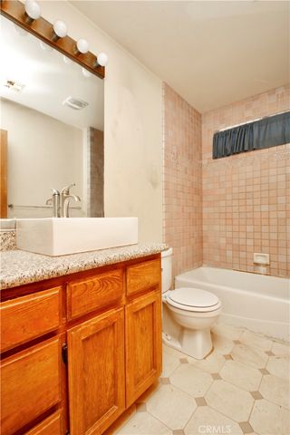 56563 Golden Bee, Yucca Valley, CA 92284