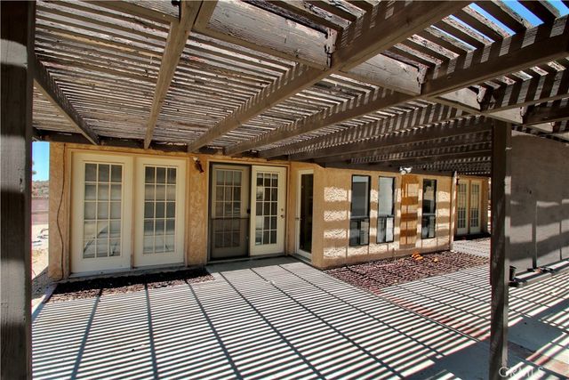 56563 Golden Bee, Yucca Valley, CA 92284