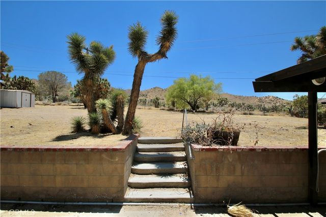 56563 Golden Bee, Yucca Valley, CA 92284