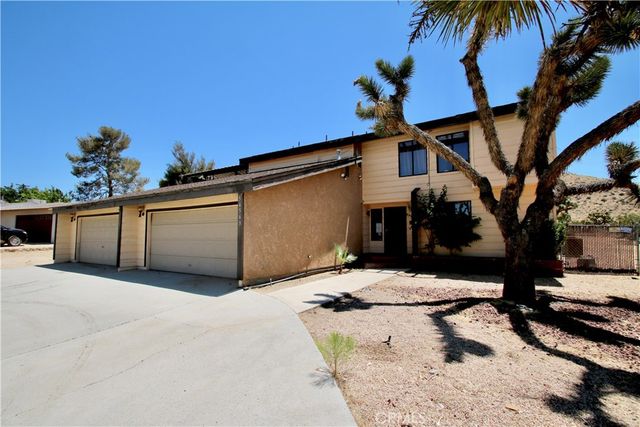 56563 Golden Bee, Yucca Valley, CA 92284