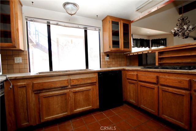 56563 Golden Bee, Yucca Valley, CA 92284