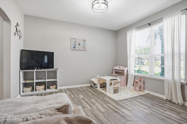 11520 DUNFORTH COVE Drive, Jacksonville, FL 32218