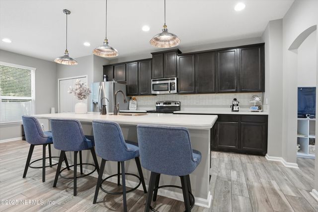 11520 DUNFORTH COVE Drive, Jacksonville, FL 32218