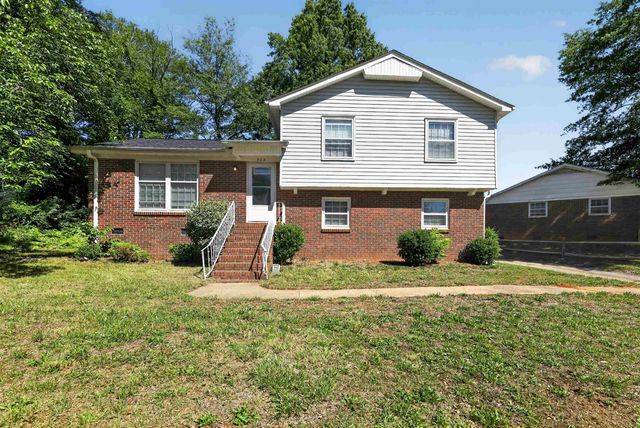 308 Willow Oaks Dr Drive, Spartanburg, SC 29301
