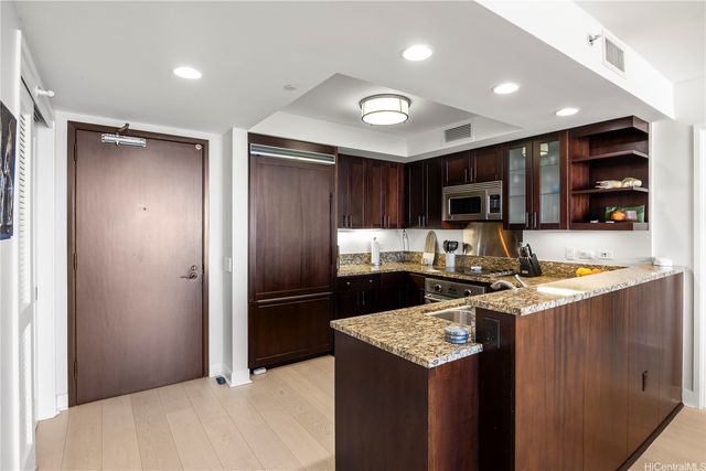 1551 Ala Wai Boulevard 3404, Honolulu, HI 96815