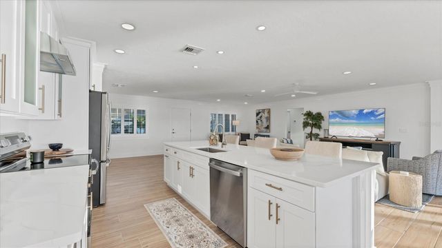 10476 BOYETTE STREET, Englewood, FL 34224