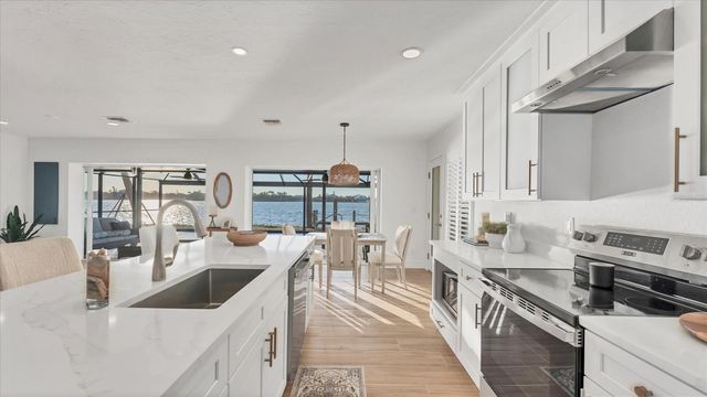 10476 BOYETTE STREET, Englewood, FL 34224