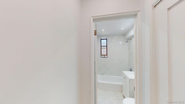650 Warburton Avenue 5D, Yonkers, NY 10701