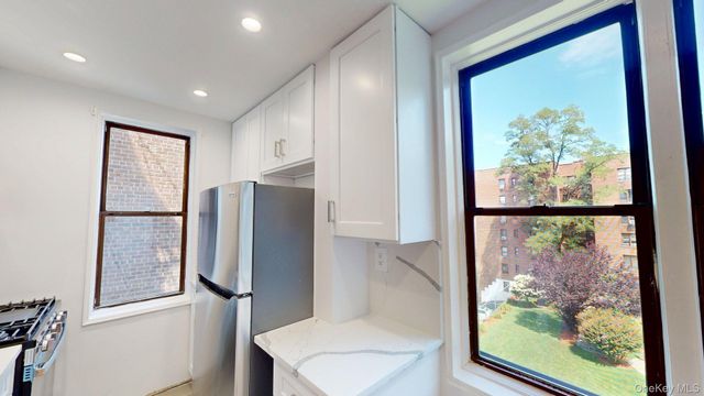 650 Warburton Avenue 5D, Yonkers, NY 10701