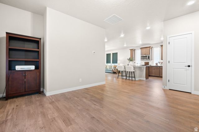 6031 W MOUNT AIRY DR, South Jordan, UT 84009