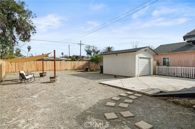 926 Texas, Redlands, CA 92374