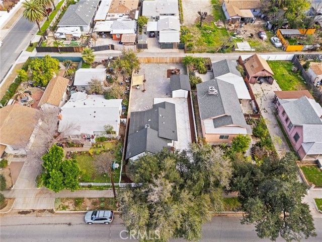 926 Texas, Redlands, CA 92374