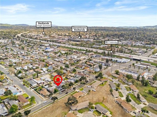 926 Texas, Redlands, CA 92374